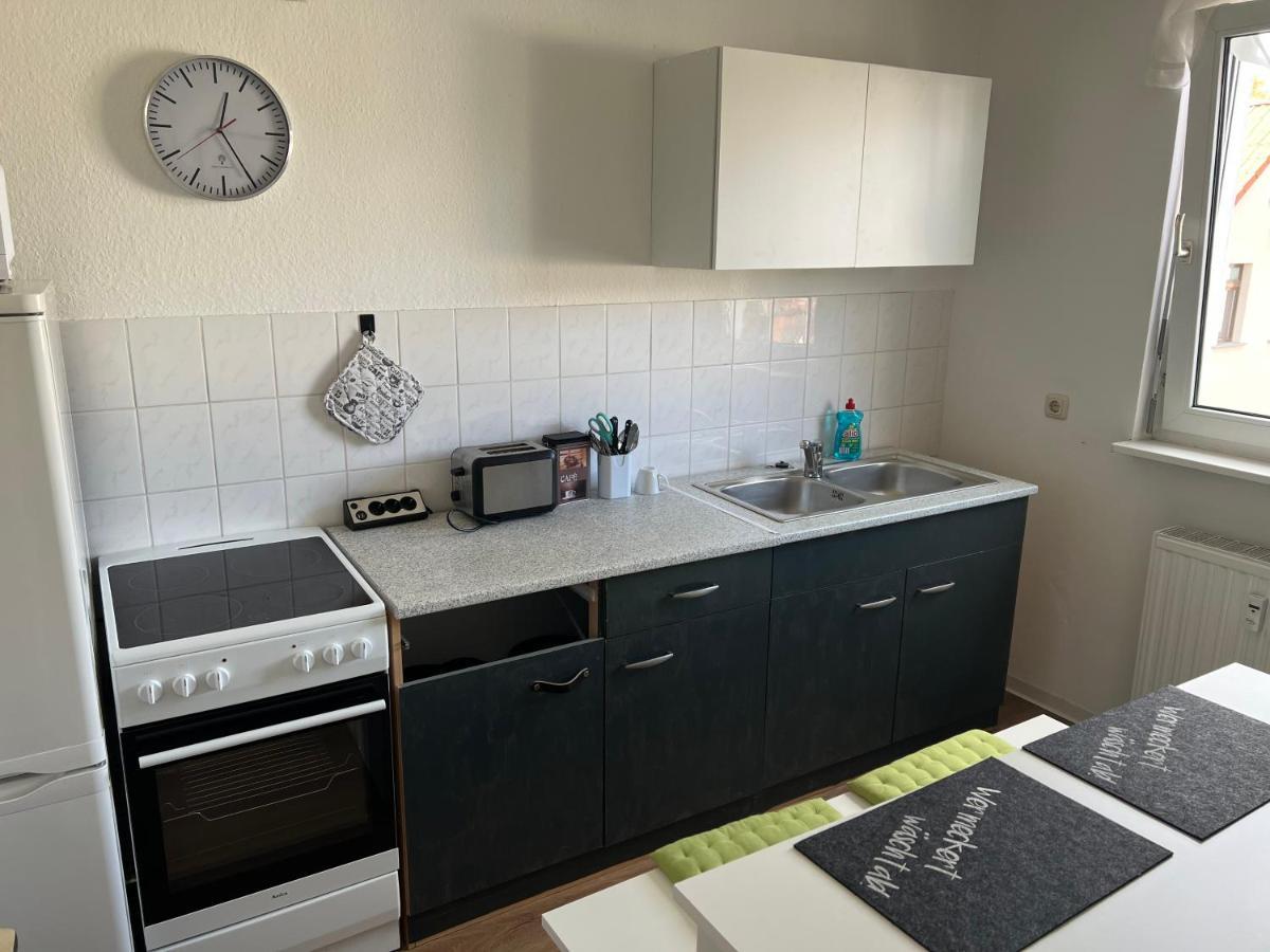 Stylische Ferienwohnung Gratis Wifi Naehe Bahnhof Zwickau Ngoại thất bức ảnh