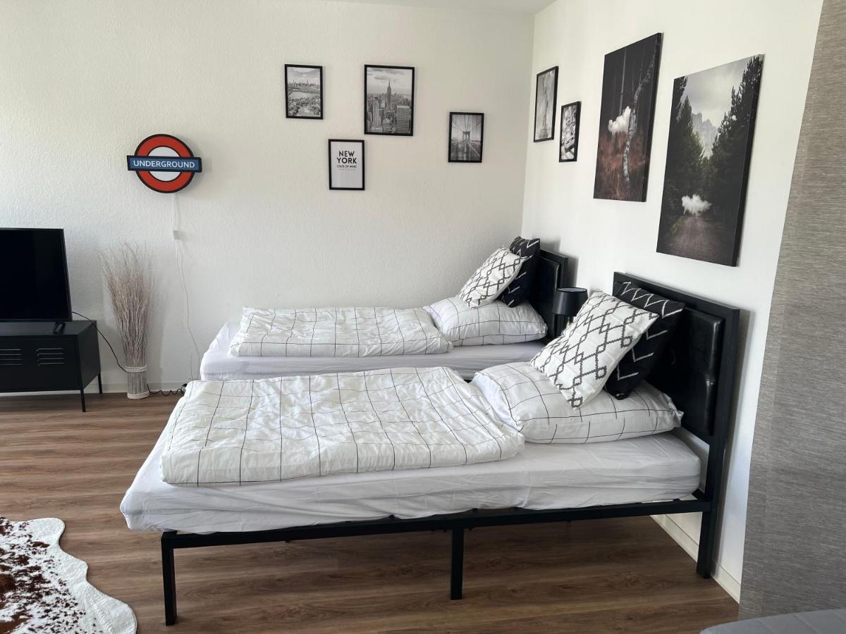 Stylische Ferienwohnung Gratis Wifi Naehe Bahnhof Zwickau Ngoại thất bức ảnh
